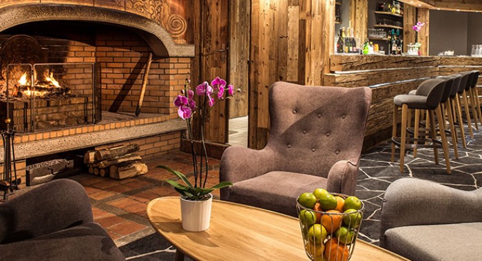 Hotel Pic Blanc, Alpe d'Huez ski chalet, image 2